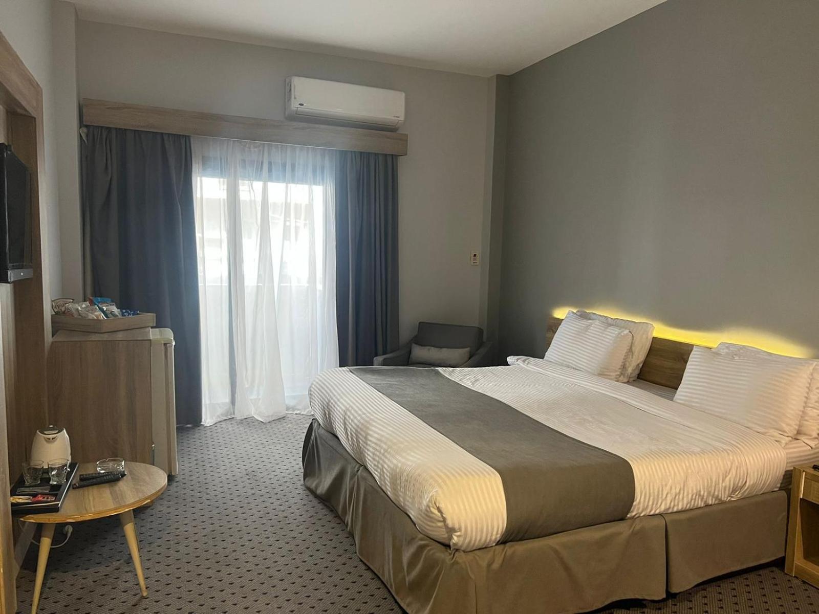 Atlas International Hotels Кайро Екстериор снимка