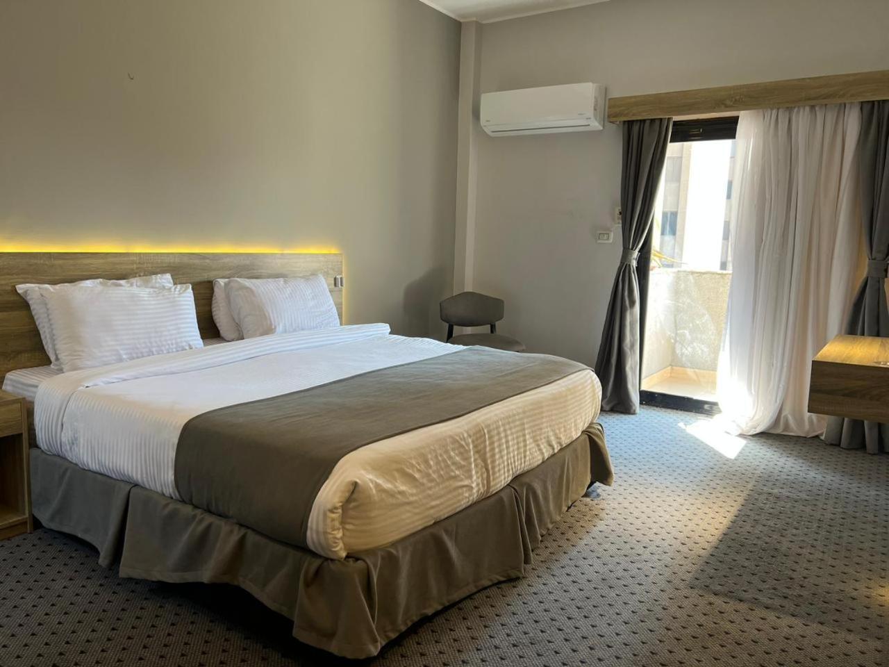Atlas International Hotels Кайро Екстериор снимка